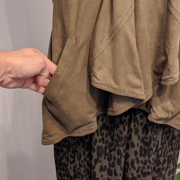 Mystree Olive Green Micro Suede Vest - Picture 2 of 6